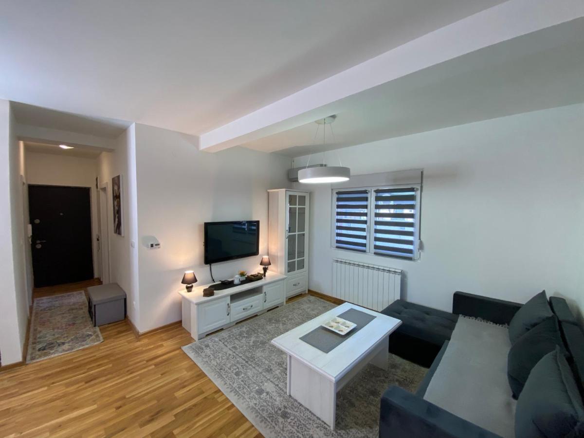 בלגרד Nbg Hills Apartments מראה חיצוני תמונה